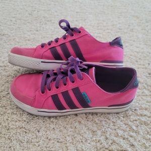 Adidas Girls Pink Shoe Size 6